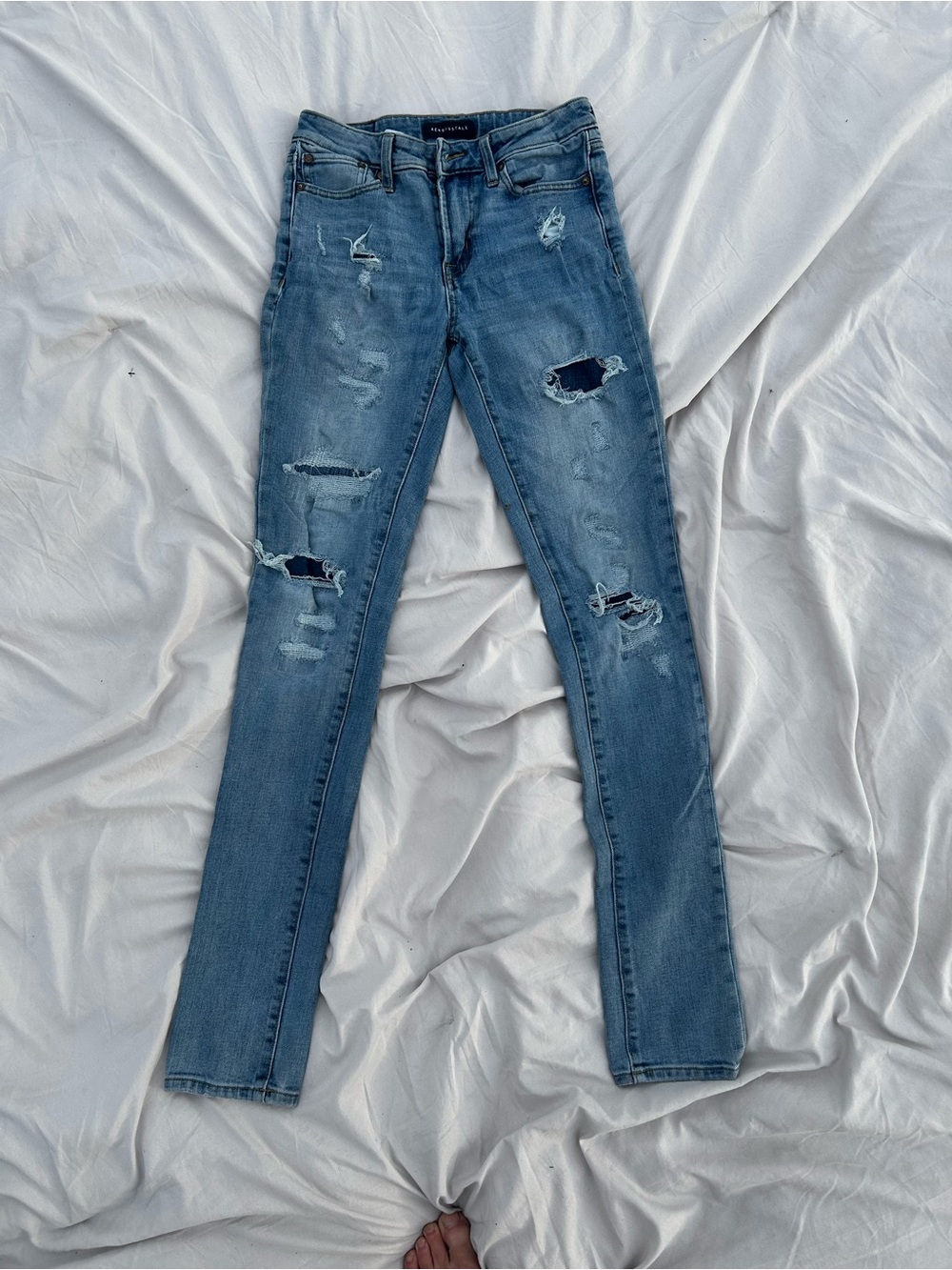 Aeropostale Skinny Distressed Blue Jeans